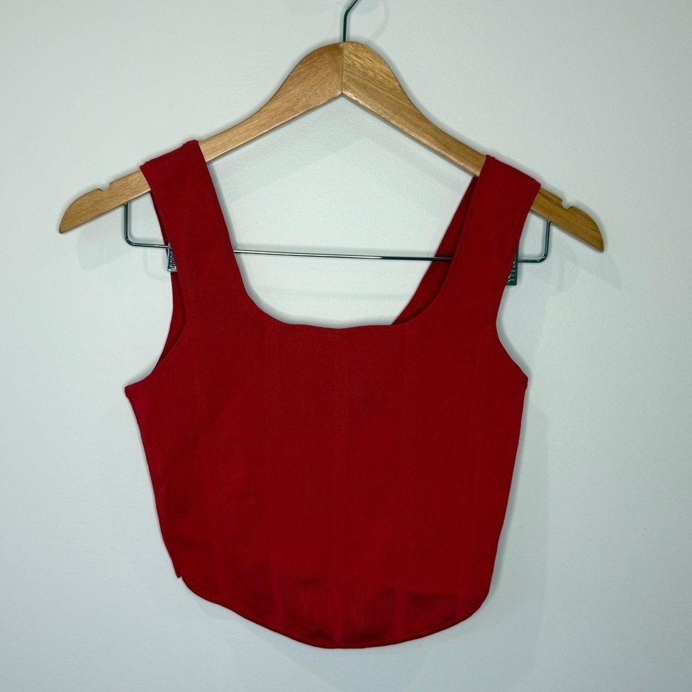 Lillusory Stretchy Red Crop Tank Top (S)